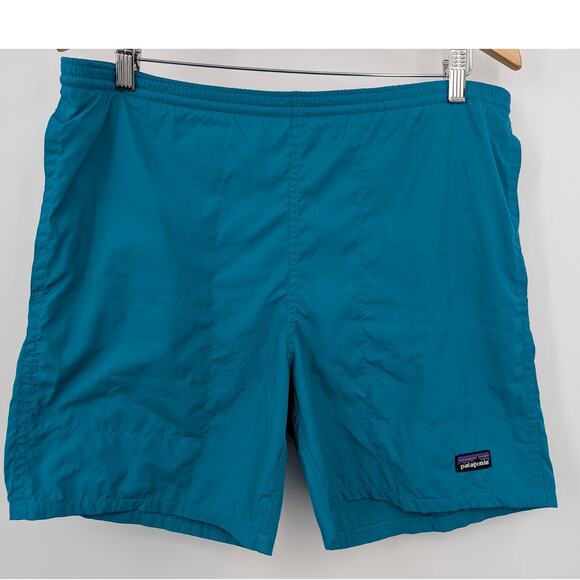 EUC Turquoise Patagonia M's Baggies Longs 7" Inseam Medium Shorts Lightweight - Picture 1 of 4
